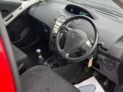 Toyota Yaris 1.0 VVT-i T2 Euro 4 3dr